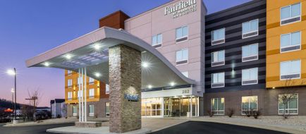 Fairfield Inn & Suites Louisville Exterior
