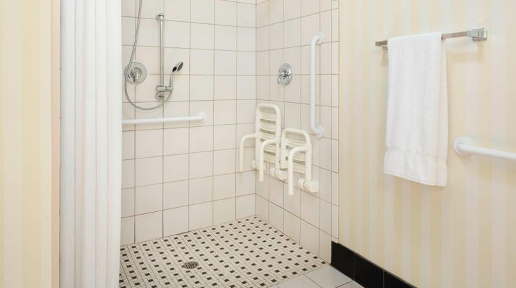 Fairfield Inn & Suites Selma Kingsburg Room
