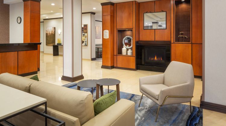 Fairfield Inn & Suites Selma Kingsburg Lobby