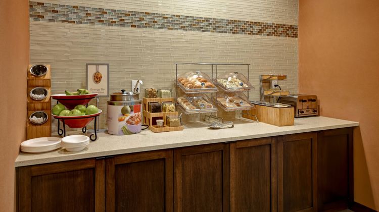 Fairfield Inn & Suites Milwaukee North Restaurant