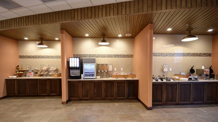 Fairfield Inn & Suites Milwaukee North Restaurant