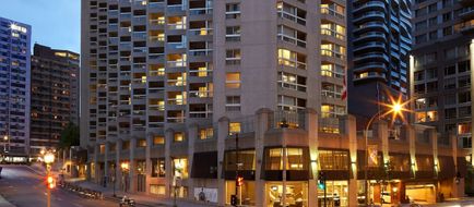 Delta Hotels by Marriott Montreal Exterior