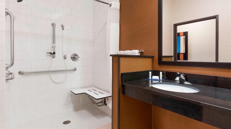 Fairfield Inn by Marriott Room