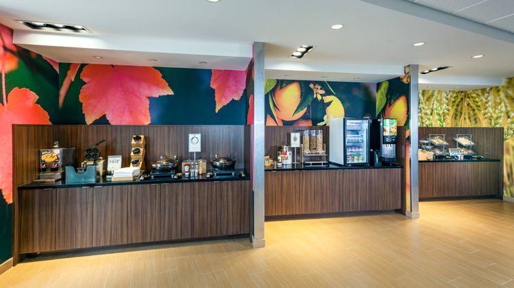 Fairfield Inn & Suites Tacoma DuPont Restaurant