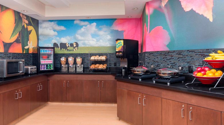 <b>Fairfield Inn & Suites Galesburg Restaurant</b>. Images powered by <a href="https://www.leonardoworldwide.com/" title="Leonardo Worldwide" target="_blank">Leonardo</a>.