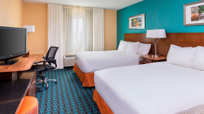 <b>Fairfield Inn & Suites Galesburg Room</b>. Images powered by <a href="https://www.leonardoworldwide.com/" title="Leonardo Worldwide" target="_blank">Leonardo</a>.