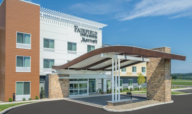 Fairfield Inn & Suites Bloomsburg Exterior