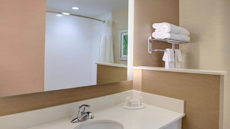 <b>Fairfield Inn & Suites Flagstaff NE Room</b>. Images powered by <a href="https://www.leonardoworldwide.com/" title="Leonardo Worldwide" target="_blank">Leonardo</a>.