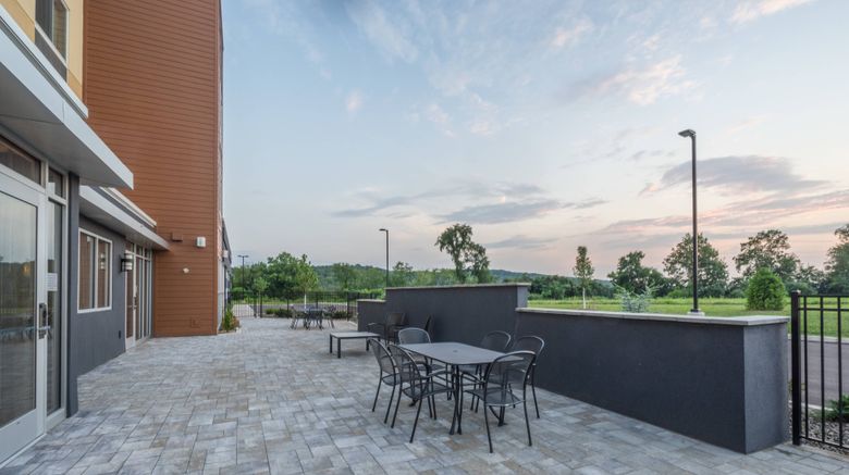 <b>Fairfield Inn & Suites Bloomsburg Exterior</b>. Images powered by <a href="https://www.leonardoworldwide.com/" title="Leonardo Worldwide" target="_blank">Leonardo</a>.