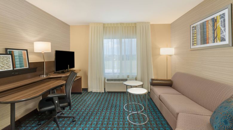 <b>Fairfield Inn & Suites Bloomsburg Room</b>. Images powered by <a href="https://www.leonardoworldwide.com/" title="Leonardo Worldwide" target="_blank">Leonardo</a>.