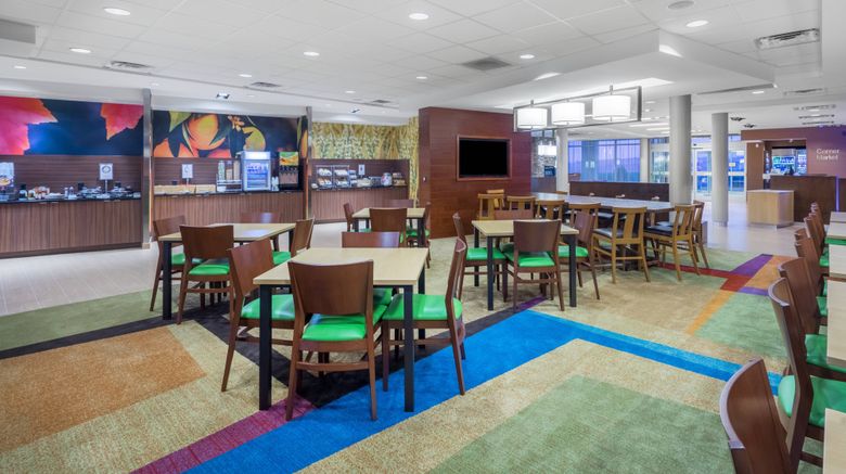 <b>Fairfield Inn & Suites Bloomsburg Restaurant</b>. Images powered by <a href="https://www.leonardoworldwide.com/" title="Leonardo Worldwide" target="_blank">Leonardo</a>.