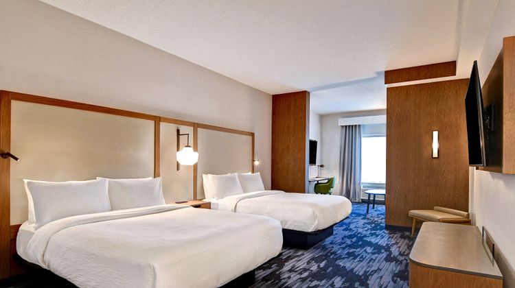 Fairfield Inn & Suites Selinsgrove Suite
