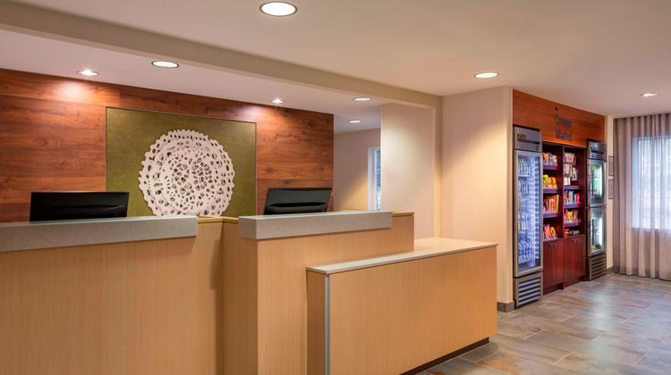 Fairfield Inn & Suites Napa Lobby