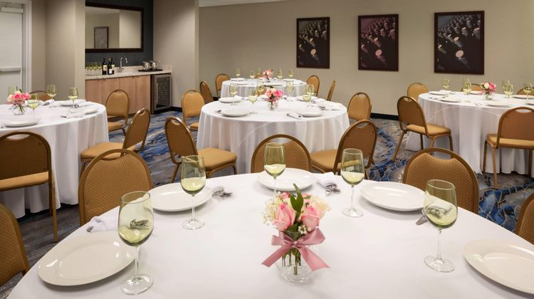 Fairfield Inn & Suites Napa Meeting