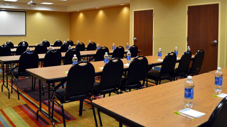 <b>Fairfield Inn & Stes Stafford Quantico Meeting</b>. Images powered by <a href="https://www.leonardoworldwide.com/" title="Leonardo Worldwide" target="_blank">Leonardo</a>.