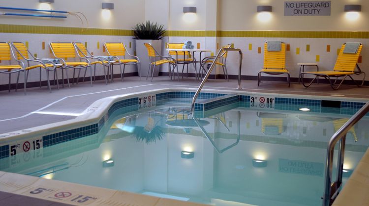 Fairfield Inn & Stes Stafford Quantico Pool