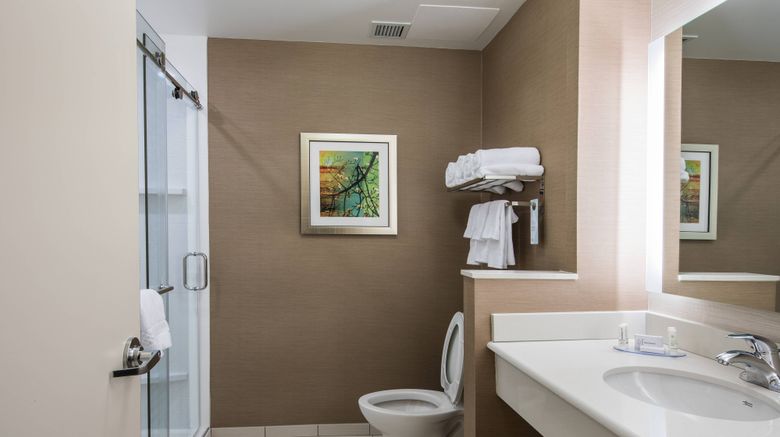 <b>Fairfield Inn & Suites Florence I-20 Room</b>. Images powered by <a href="https://www.leonardoworldwide.com/" title="Leonardo Worldwide" target="_blank">Leonardo</a>.