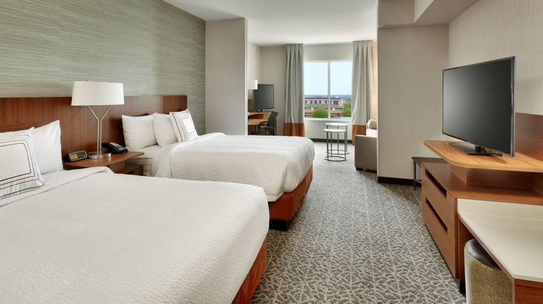 <b>Fairfield Inn & Suites Springfield North Suite</b>. Images powered by <a href="https://www.leonardoworldwide.com/" title="Leonardo Worldwide" target="_blank">Leonardo</a>.