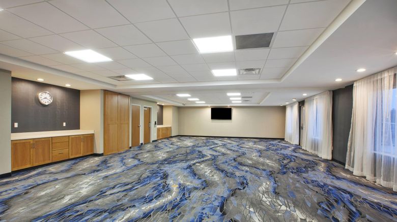 <b>Fairfield Inn & Suites Flint Grand Blanc Meeting</b>. Images powered by <a href="https://www.leonardoworldwide.com/" title="Leonardo Worldwide" target="_blank">Leonardo</a>.