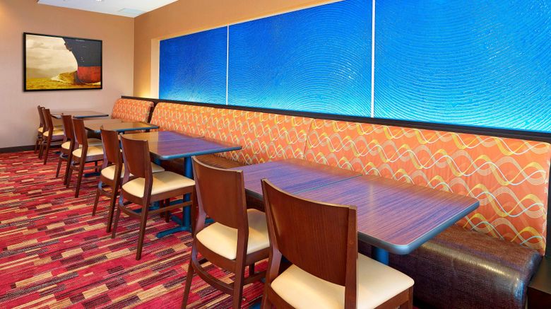 <b>Fairfield Inn & Suites St. John's Restaurant</b>. Images powered by <a href="https://www.leonardoworldwide.com/" title="Leonardo Worldwide" target="_blank">Leonardo</a>.