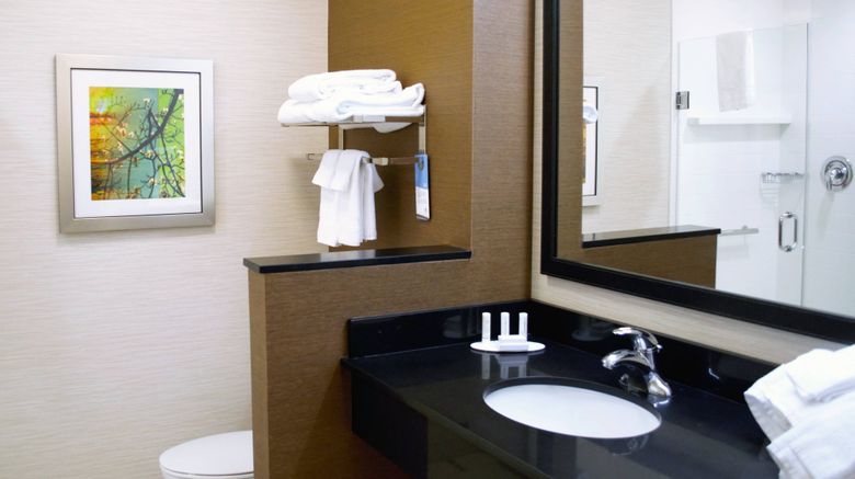 <b>Fairfield Inn/Stes Bartonsville/Poconos Room</b>. Images powered by <a href="https://www.leonardoworldwide.com/" title="Leonardo Worldwide" target="_blank">Leonardo</a>.