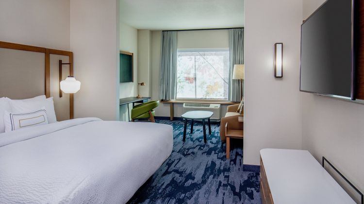 Fairfield Inn & Suites McPherson Suite