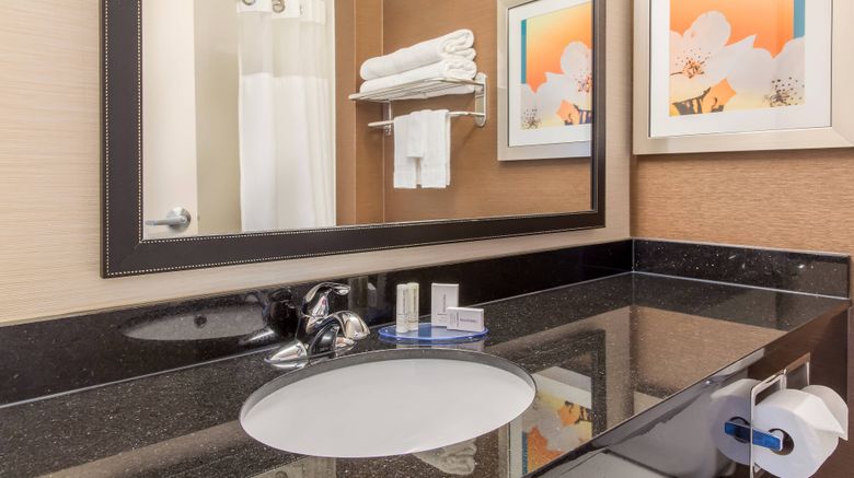 <b>Fairfield Inn by Marriott Sioux Falls Room</b>. Images powered by <a href="https://www.leonardoworldwide.com/" title="Leonardo Worldwide" target="_blank">Leonardo</a>.