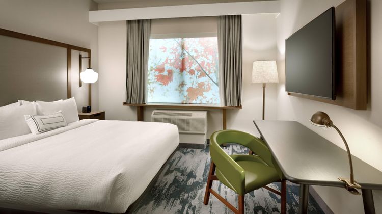 Fairfield Inn & Suites Fort Smith Room