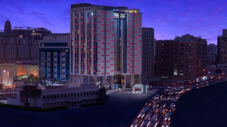 Four Points by Sheraton Doha Exterior