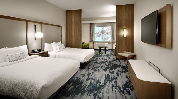 Fairfield Inn & Suites Fort Smith Suite
