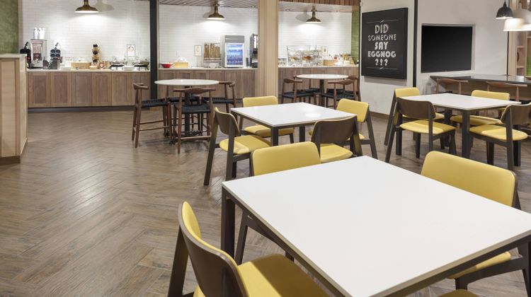 Fairfield Inn & Suites by Marriott South Restaurant