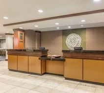 Fairfield Inn & Suites-Madison East Lobby