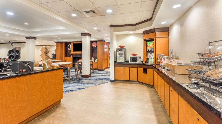 Fairfield Inn & Suites-Madison East Restaurant