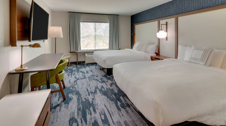 <b>Fairfield Inn & Suites Warsaw Room</b>. Images powered by <a href="https://www.leonardoworldwide.com/" title="Leonardo Worldwide" target="_blank">Leonardo</a>.