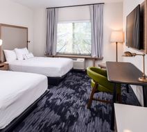 Fairfield Inn & Suites Staunton Room
