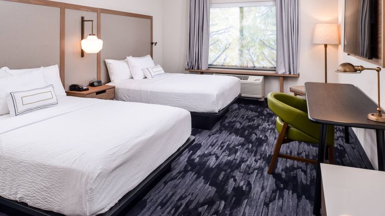 <b>Fairfield Inn & Suites Staunton Room</b>. Images powered by <a href="https://www.leonardoworldwide.com/" title="Leonardo Worldwide" target="_blank">Leonardo</a>.