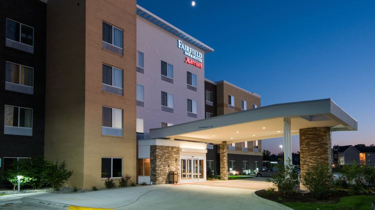 Fairfield Inn & Suites Fort Wayne SW Exterior