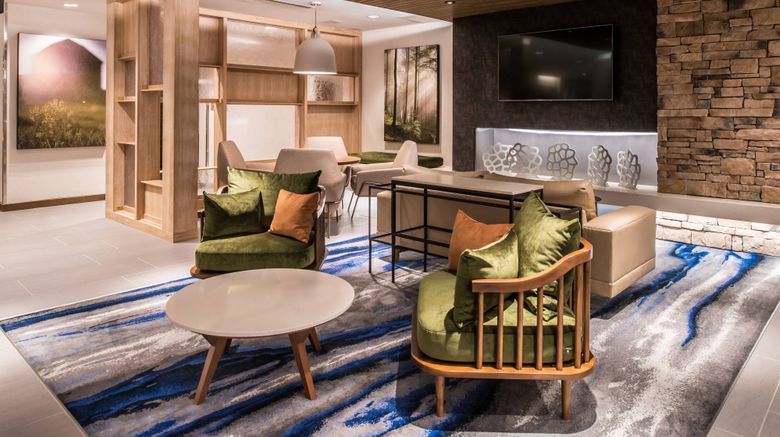 <b>Fairfield Inn & Suites Staunton Lobby</b>. Images powered by <a href="https://www.leonardoworldwide.com/" title="Leonardo Worldwide" target="_blank">Leonardo</a>.