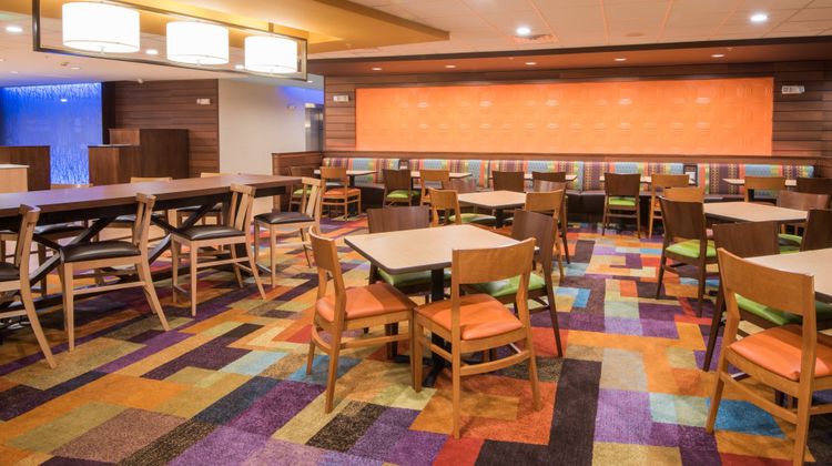 Fairfield Inn & Suites Fort Wayne SW Restaurant