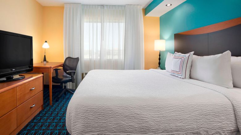 <b>Fairfield Inn & Suites Minn-St Paul Arpt Suite</b>. Images powered by <a href="https://www.leonardoworldwide.com/" title="Leonardo Worldwide" target="_blank">Leonardo</a>.