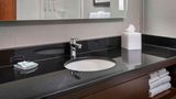 Fairfield Inn & Suites Lenox Room