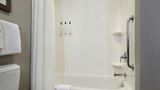 Fairfield Inn & Suites Lenox Room