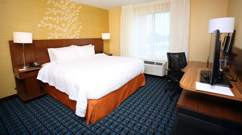 <b>Fairfield Inn & Suites East Grand Forks Room</b>. Images powered by <a href="https://www.leonardoworldwide.com/" title="Leonardo Worldwide" target="_blank">Leonardo</a>.