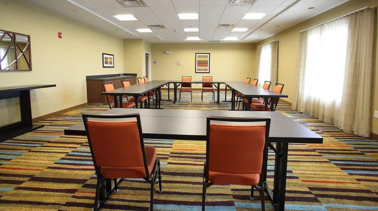 <b>Fairfield Inn & Suites East Grand Forks Meeting</b>. Images powered by <a href="https://www.leonardoworldwide.com/" title="Leonardo Worldwide" target="_blank">Leonardo</a>.