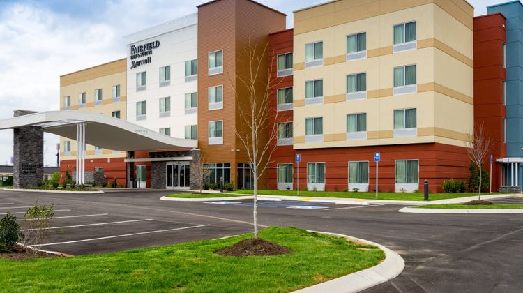 Fairfield Inn & Suites Dickson Exterior