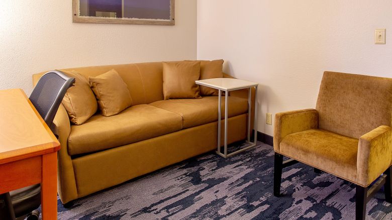 <b>Fairfield Inn by Marriott Suite</b>. Images powered by <a href="https://www.leonardoworldwide.com/" title="Leonardo Worldwide" target="_blank">Leonardo</a>.