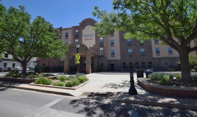 Fairfield Inn & Suites Downtown Exterior