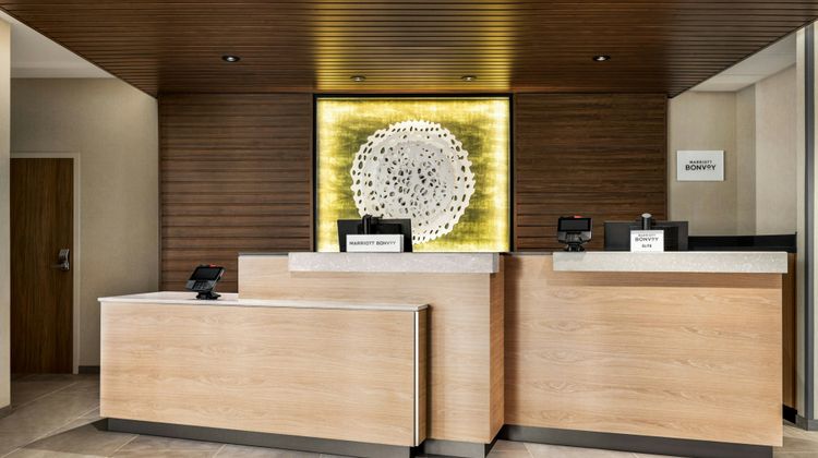 Fairfield Inn & Suites Bethlehem Lobby