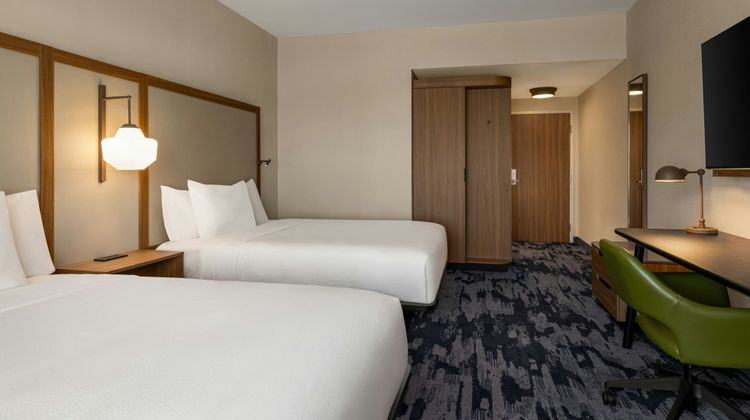 Fairfield Inn & Suites Bethlehem Room
