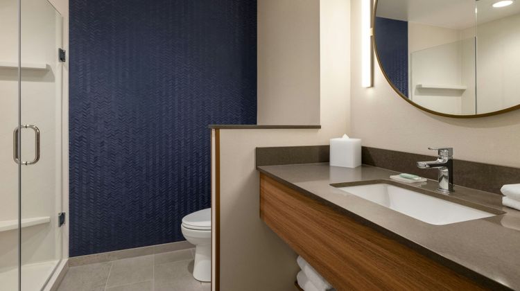 Fairfield Inn & Suites Bethlehem Room